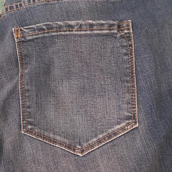 2 pairs of ankle length jeans - Picture 11 of 14